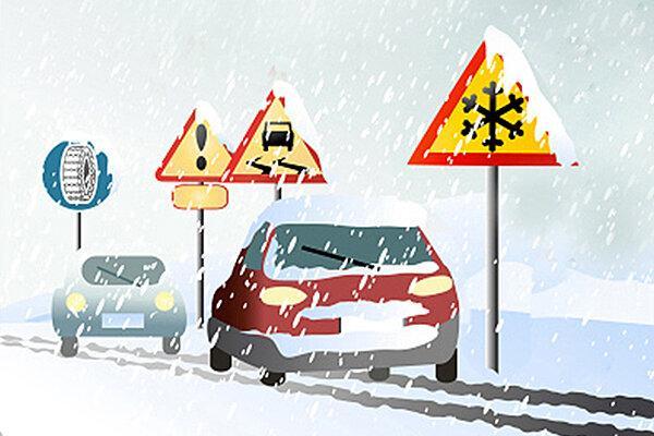 اینفوگرافیک ، هنگام سر خوردن خودرو روی برف چه کنیم ؟ ، در مسیرهای برفی و یخی با این دنده برانید