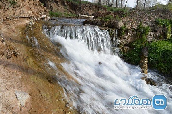 روستای بکرآباد یکی از روستاهای دیدنی استان کردستان به شمار می رود
