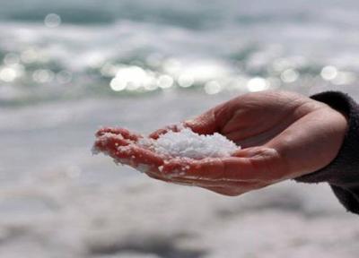 مزایا و معایب استفاده از نمک دریا برای پوست صورت و بدن